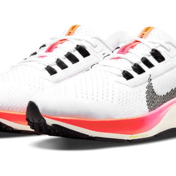 Nike Air Zoom Pegasus 38 - Picture 3 of 10